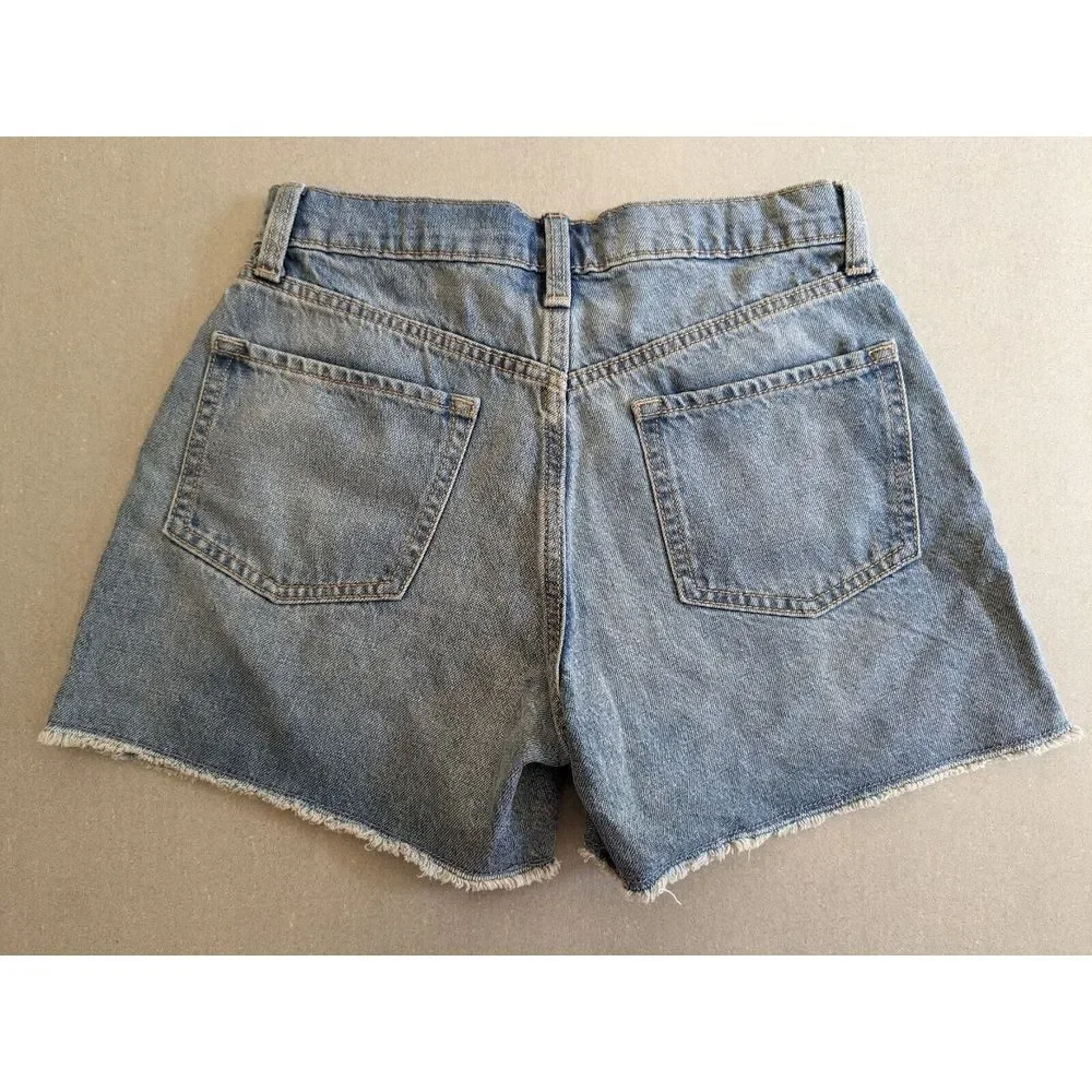 Old Navy Shorts 28